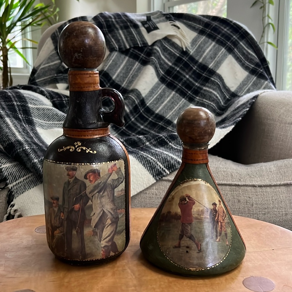 Pair of Vintage Fausto Corduri genuine leather from Italy glass decanters